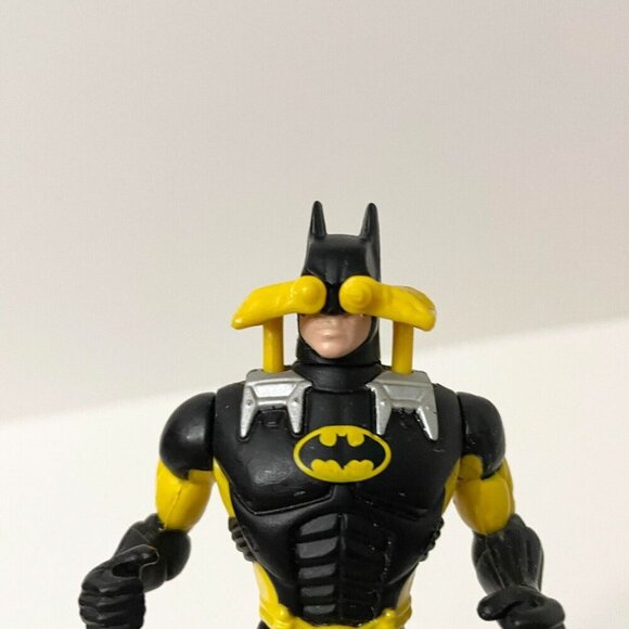 Vintage Batman Forever Night Hunter and Manta Ray Kenner Action Figure - Picture 16 of 16